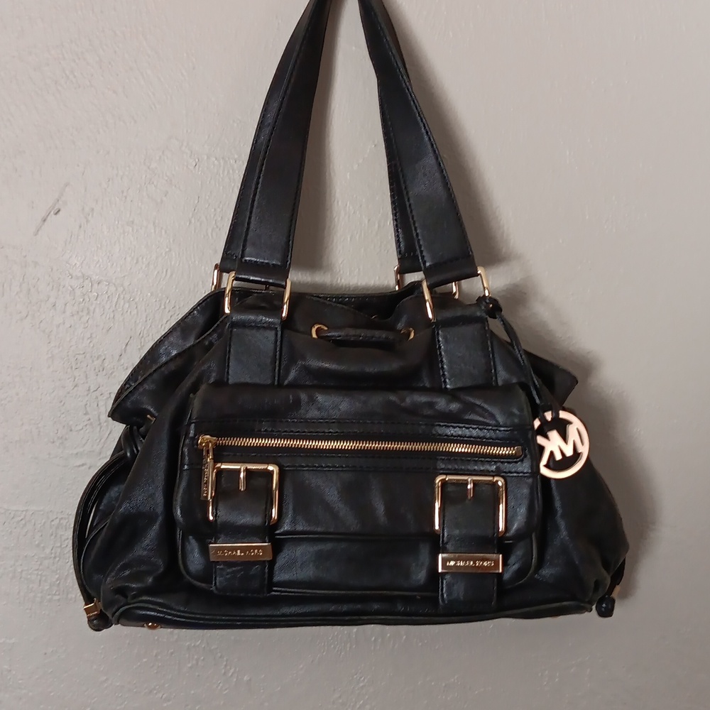 MICHAEL Michael Kors Black Leather Purse